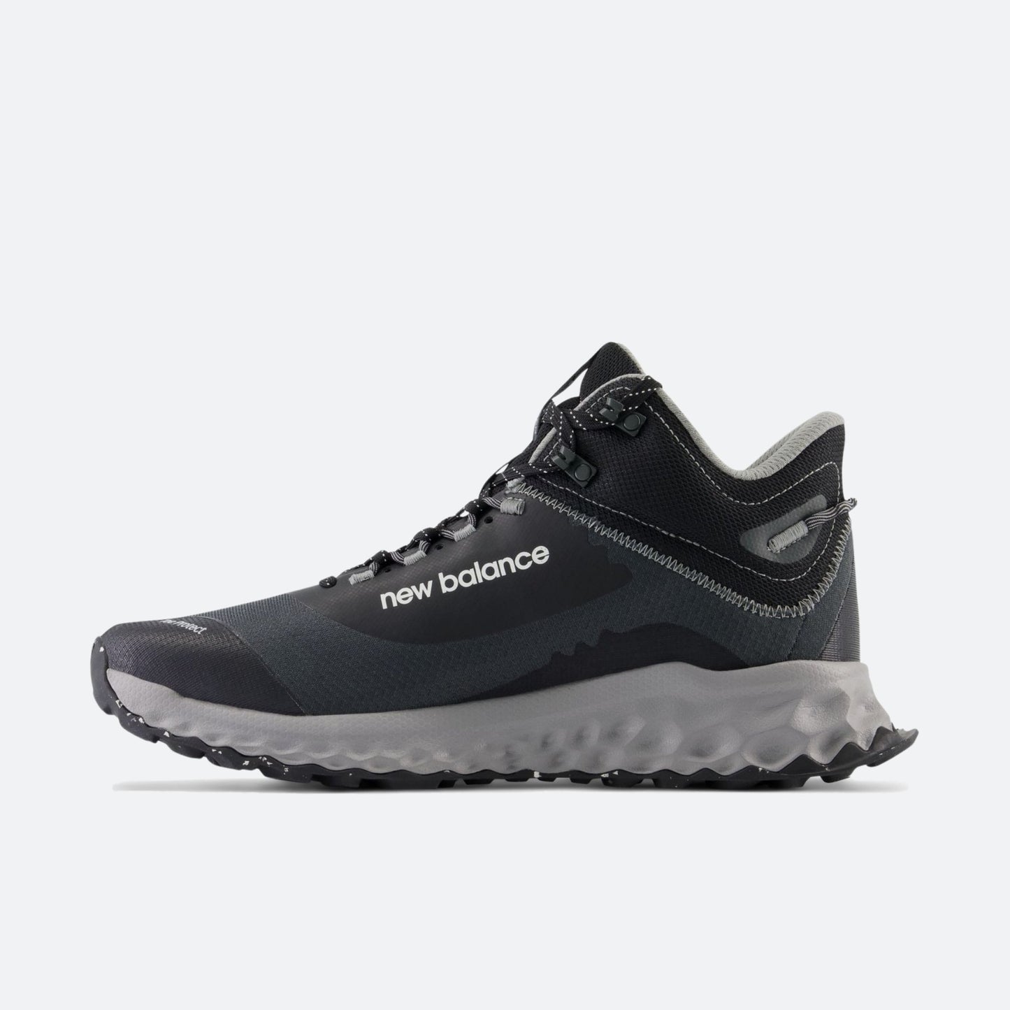 New Balance Hombre Fresh Foam Garoé Midcut.