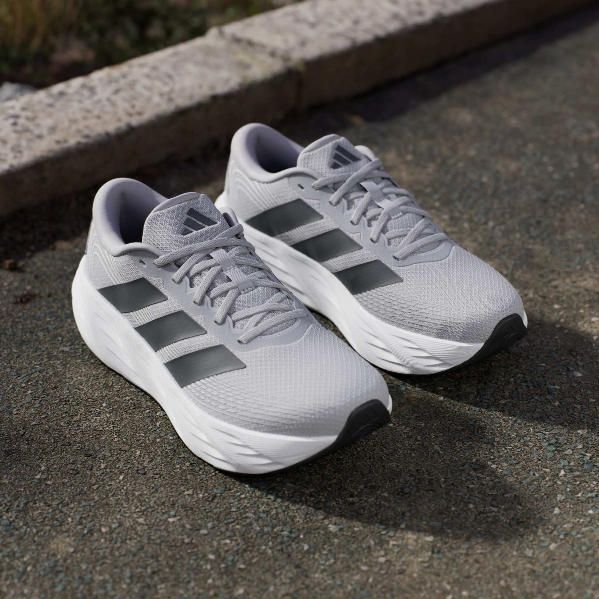 ADIDAS HOMBRE GALAXY 8 GRIS