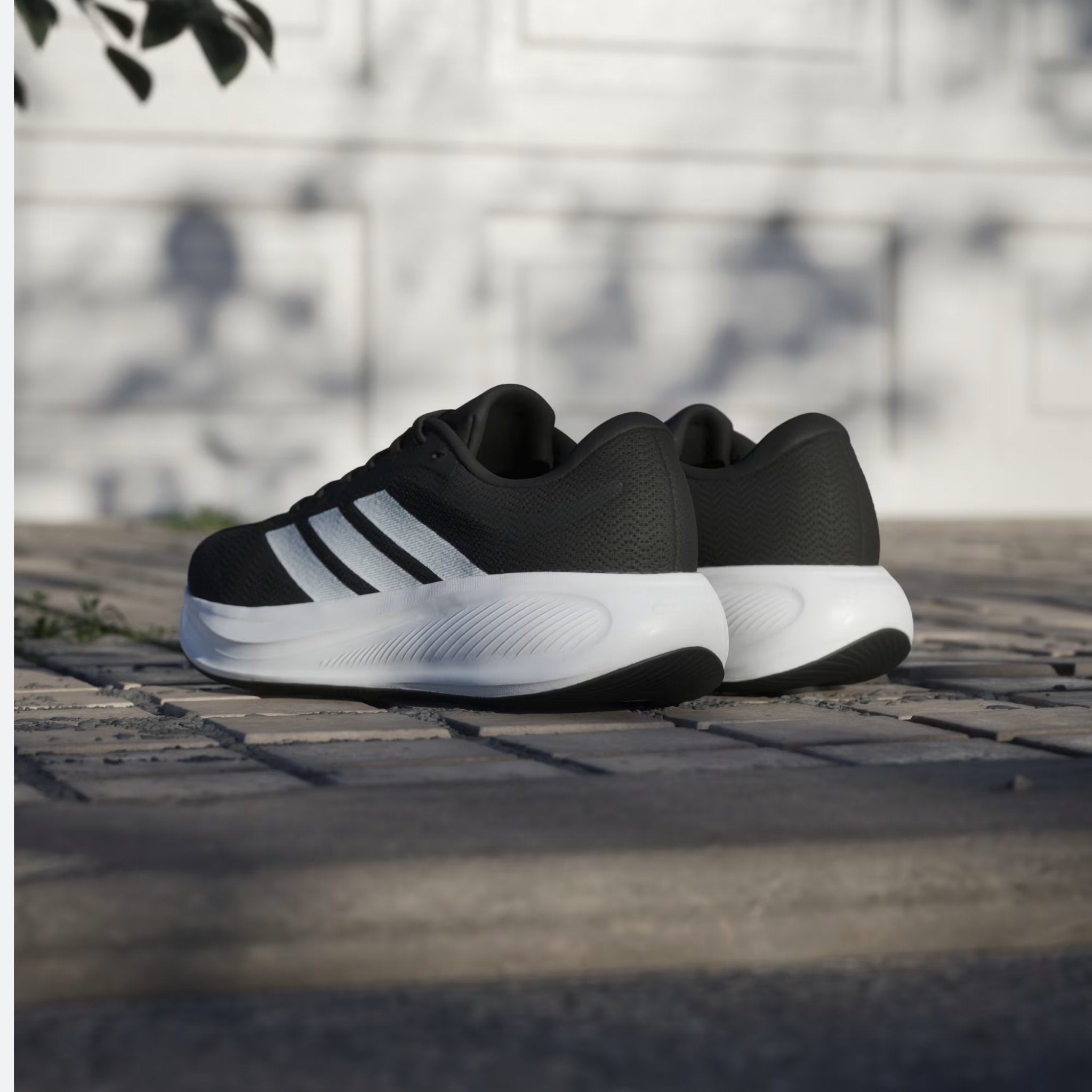 ADIDAS MUJER RESPONSE RUNNER 2 NEGRA