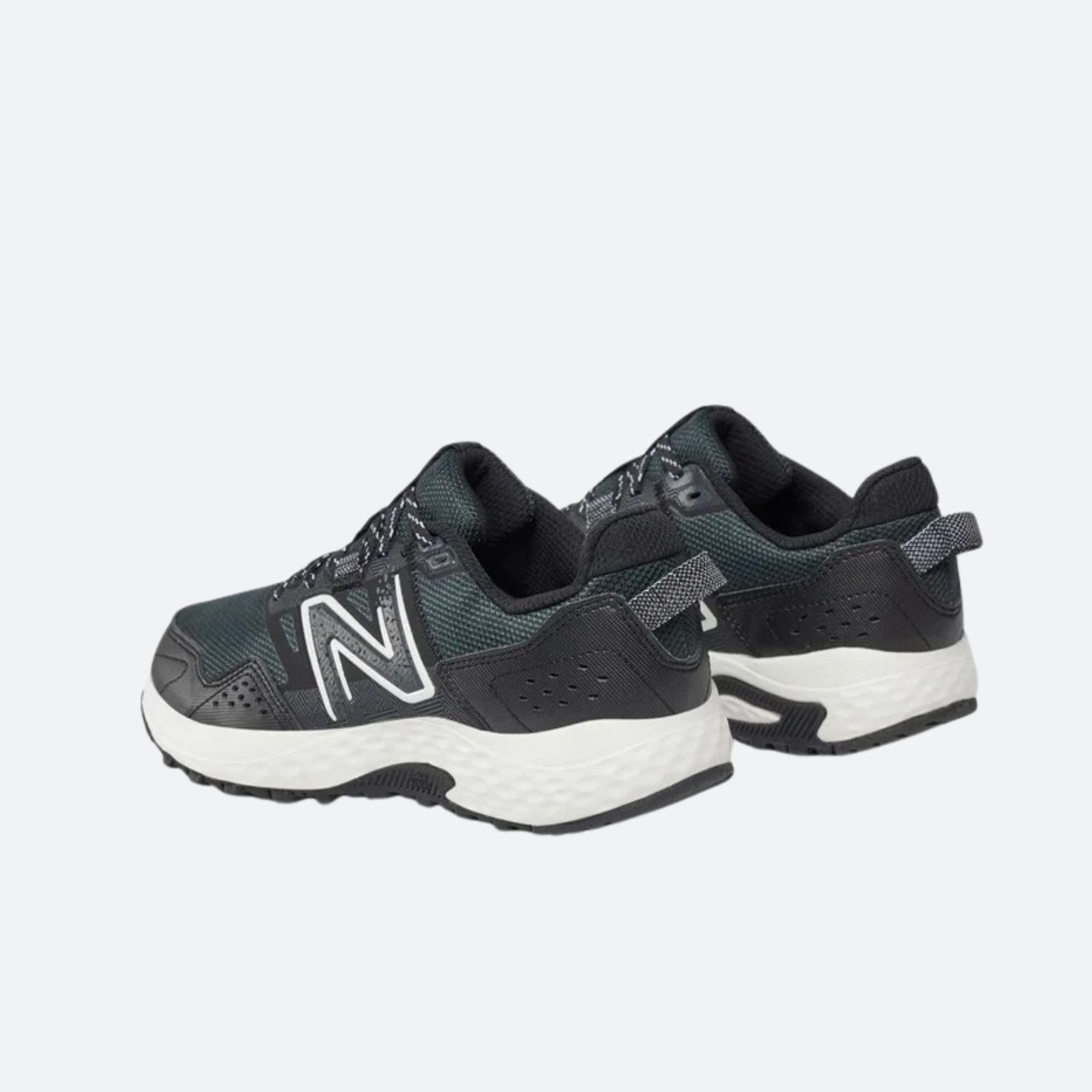 New Balance Mujer 410 v8
