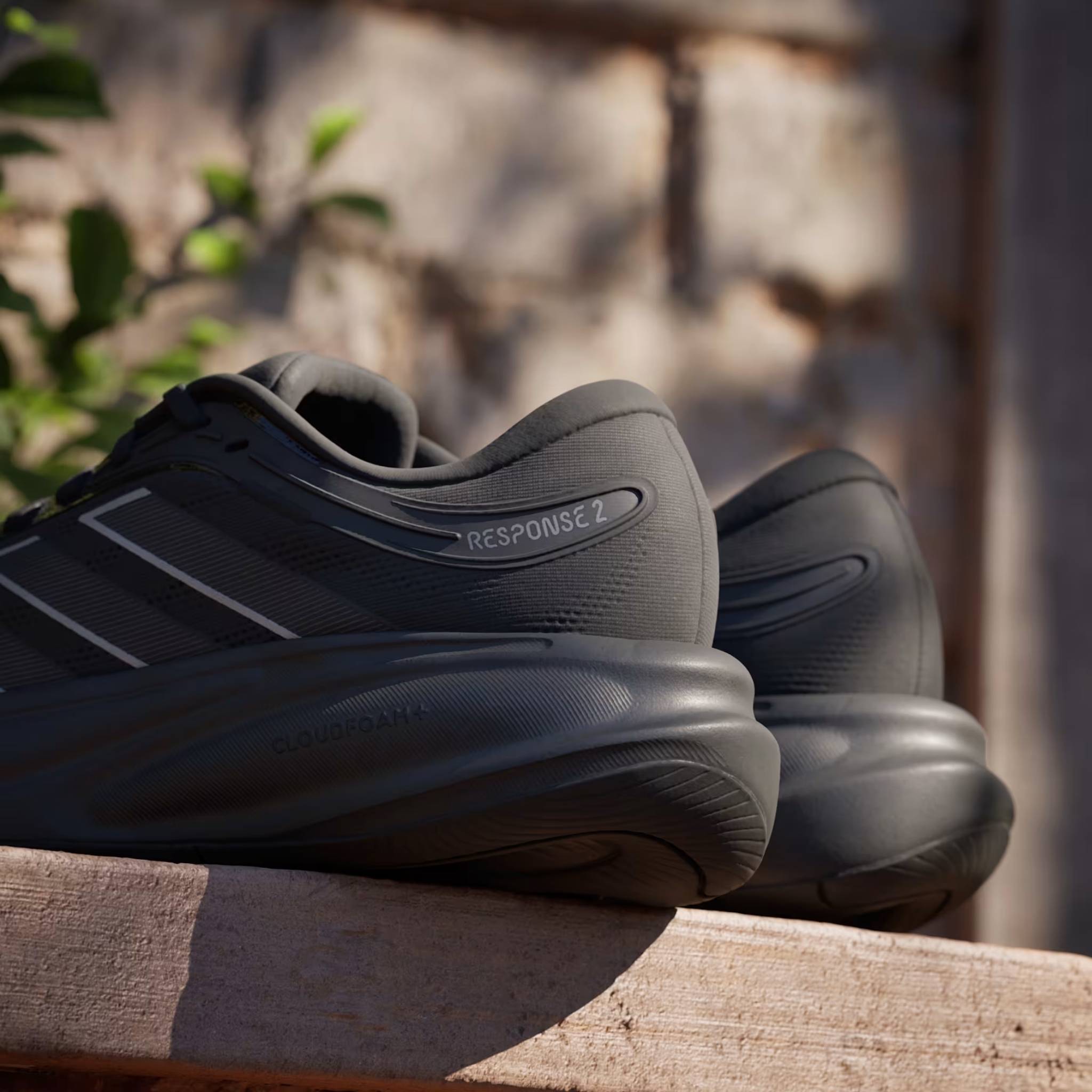ADIDAS HOMBRE RESPONSE RUNNER 2