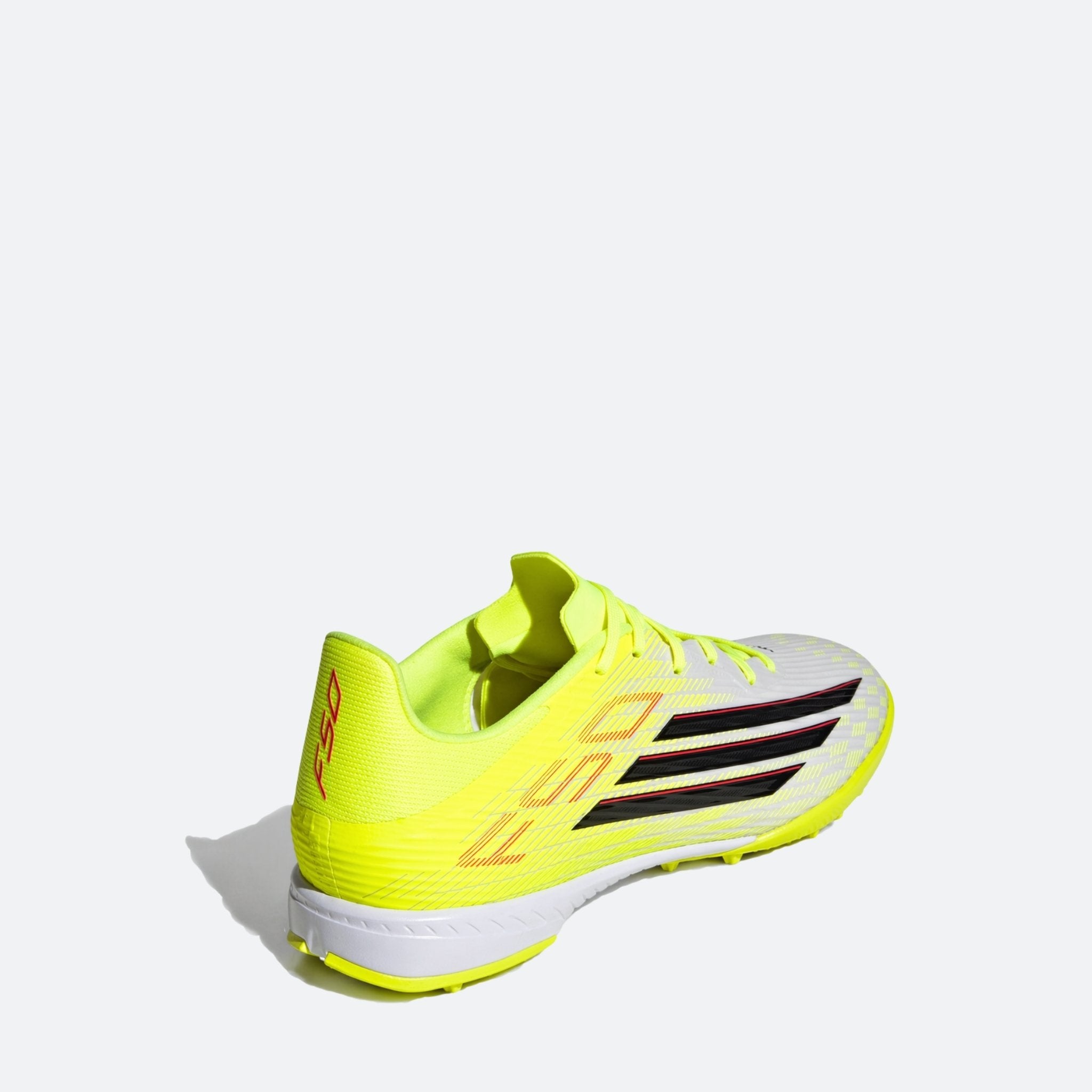 ADIDAS UNISEX GUAYOS PARA PASTO SINTÉTICO F50 LEAGUE