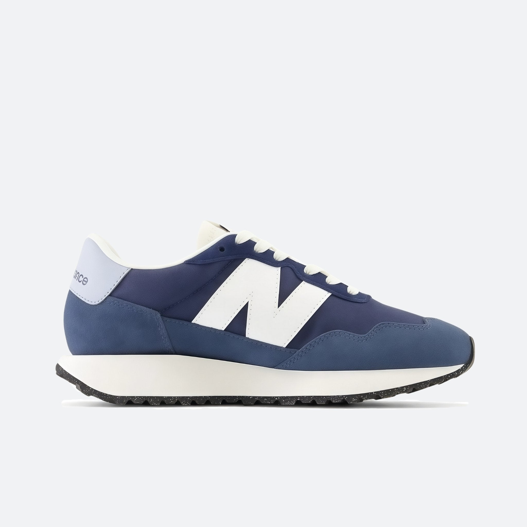 New Balance Mujer 237