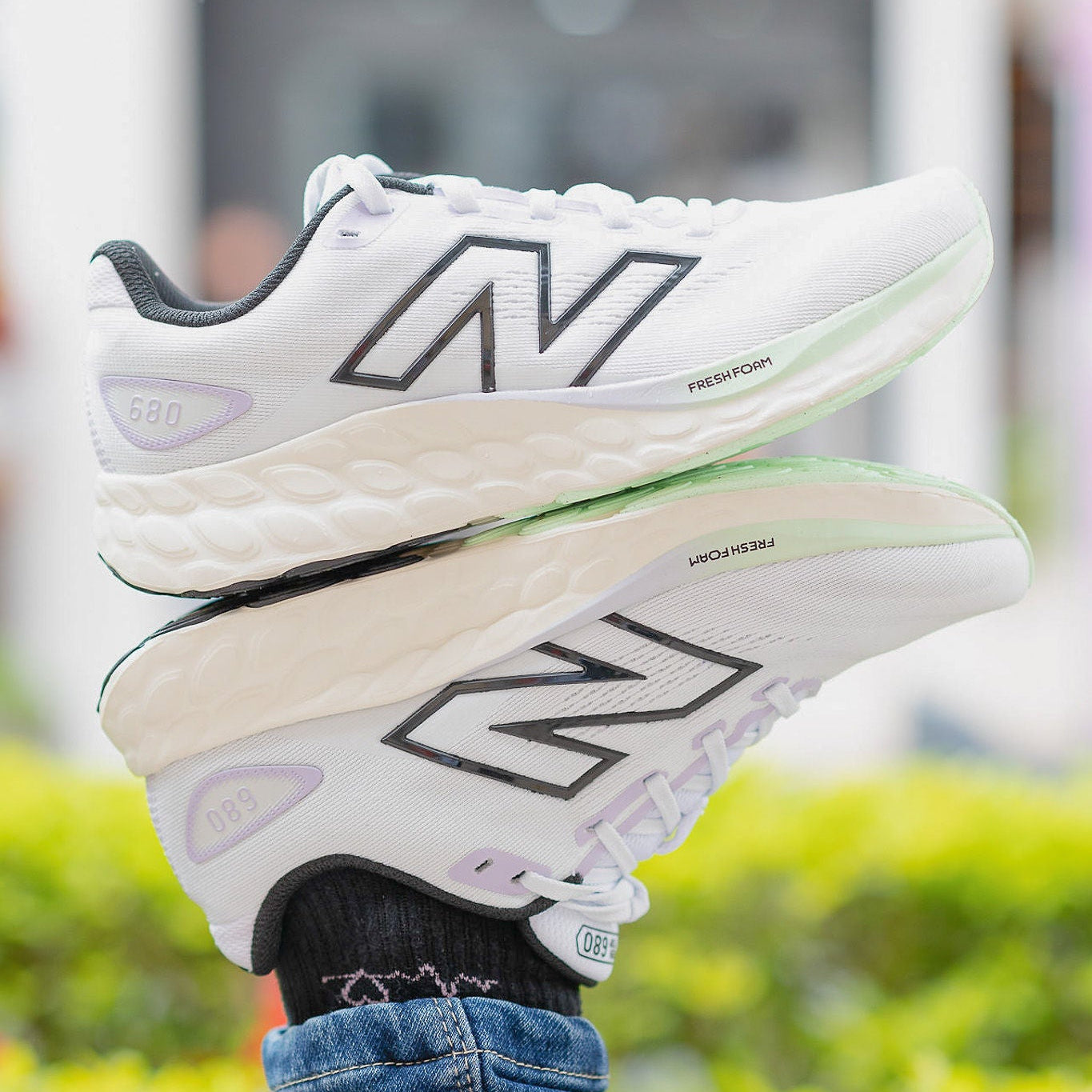 NEW BALANCE MUJER 680 v8